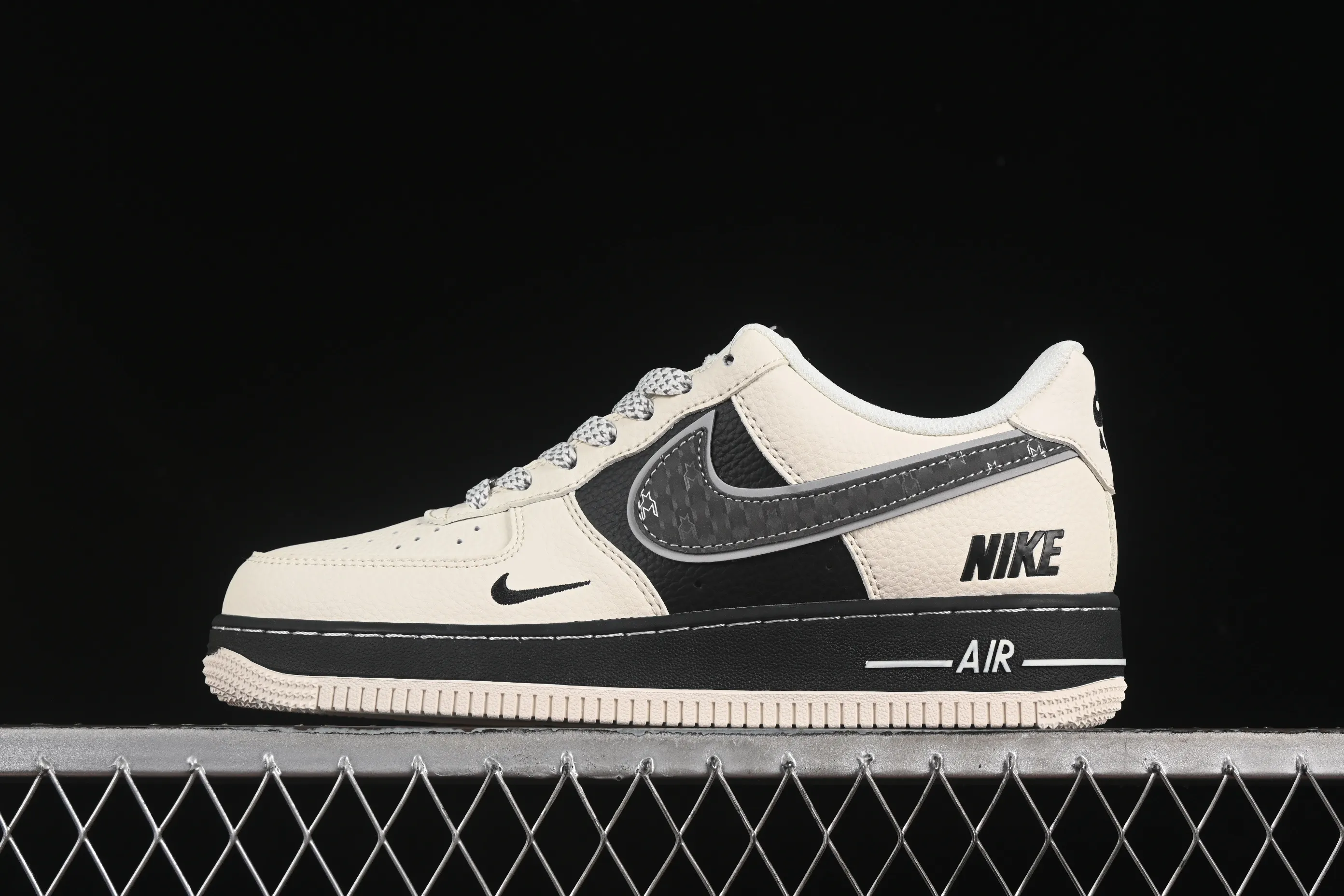 All categories Nk Air Force 1 Air Force series Nk Air Force 1 Low Air Force low top Nike Air Force 1'07 Low joint double layer beige Air Force 1 low top casual sneakers XX3168-206